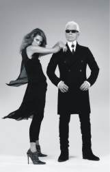 Muotifriikkien vuoden tapaus. Chanelille ja Chloélle suunnitellut suunnittelun grand old man Karl Lagerfeld suunnitteli Hennes&Mauritzille mustanpuhuvan malliston, joka on kaupoissa 12.11. Koskaan aiemmin huippusuunnittelija ei ole tehnyt omaa mallis