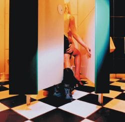 Raiskaajalla - niin miehellä kuin naisellakin, on halu näyttää valtaa.