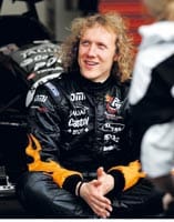 Rock-ammattilainen syö ituja, eikä juo viinaa.