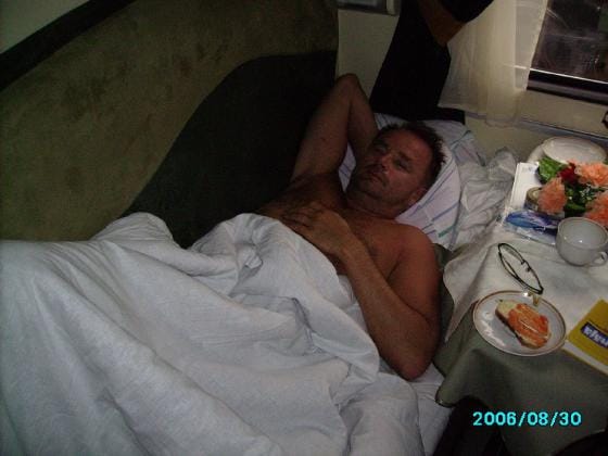 Aamunraikkaana junassa Sytkäriin....