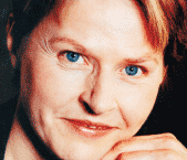 Heidi Hautalan puhe sai aikaan itsesensuuri-déjà-vun.