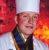 Henry Tikkanen palaa Michelin-ravintolaan.