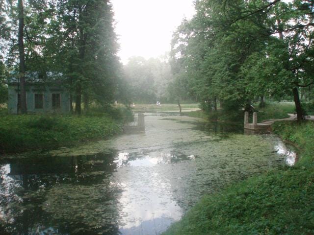 Aleksanterin puisto Pushkinissa