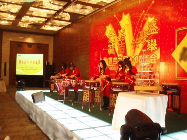 Kiinalainen rumputyttöryhmä