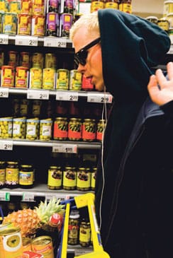 Kamppi ti 15.04. klo 09.05.