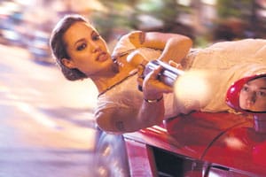 Angelina Jolie ei esiinny elokuvassa P.S. Rakastan sinua vaan Wanted. Se on teattereissa kesällä.