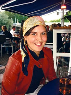 Ravintolalaiva Donna. Opiskelija Mari, 23