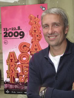 Kari Korkman hauskuutti.