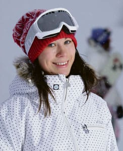 Enni Rukajärvi, 19, ei ole huolissaan siitä, että naisurheilijoita kutsutaan tytöiksi. “Mua pitää alkaa sanoa naiseksi, kun olen täyttänyt 30.”