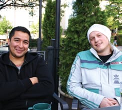 Carlos Márquez (vas.) ja Kalle Kallonen  isännöivät Tampereen Tivolia.