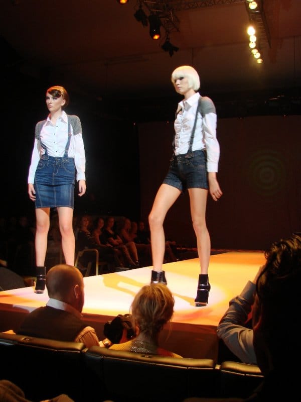 NRJ Fashion Awards 2010 sponsorinäytös