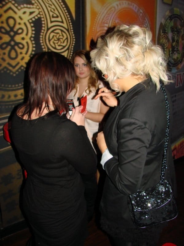 Speeddating-lappu käteen.