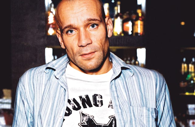 Niko Hallamäki kumppaneineen on Tivolin takana. (Kuva: Ari-Pekka Rautiainen)