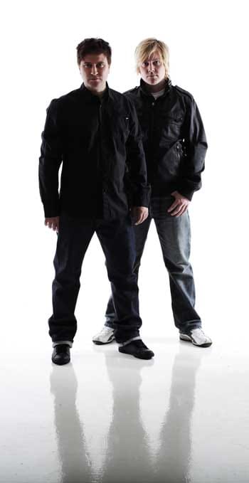 Super8 & Tab soittavat mieluusti uutena vuotena Suomessa, vaikka vaihtoehtoja riittäisi.