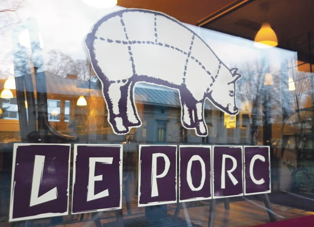 Le Porc valittiin Viisi Tähteä -verkkolehden listauksessa sijalle 42.