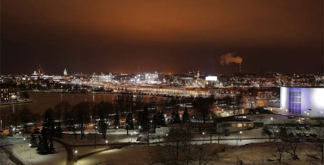 Erikoisliikkeet ja pikkupuodit yrittävät pistää kampoihin isommille toimijoille.