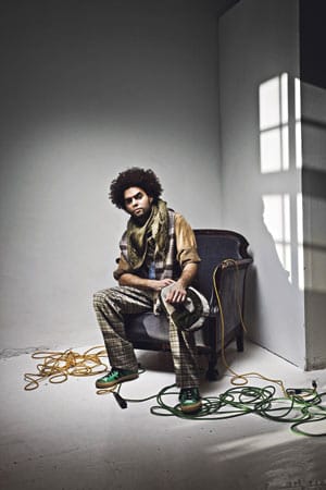 Suomalais-iranilainen Axl Smith suoritti intin Lahdessa.