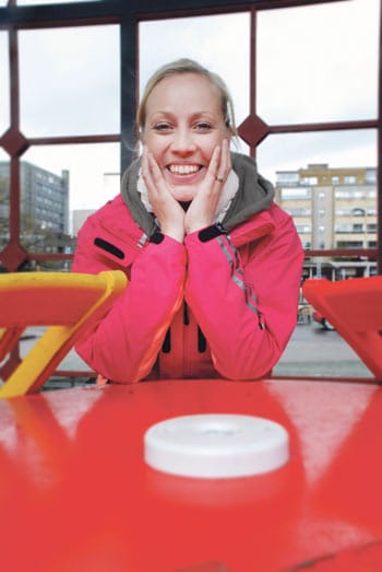 Kaisa Mattilan mukaan Ylen Kansanradio-ohjelma on pullollaan potentiaalisia sketsihahmoja.