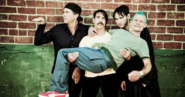 Red Hot Chili Peppers, sylissä Flea.