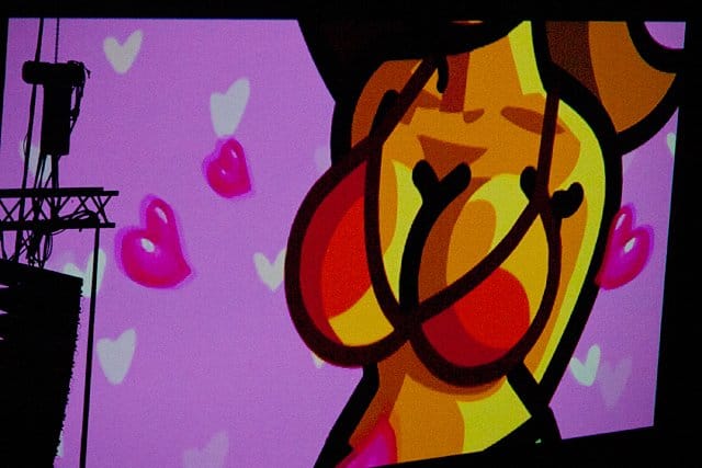 Assembly ilman tissejä on kuin Tuksu ilman tissejä.