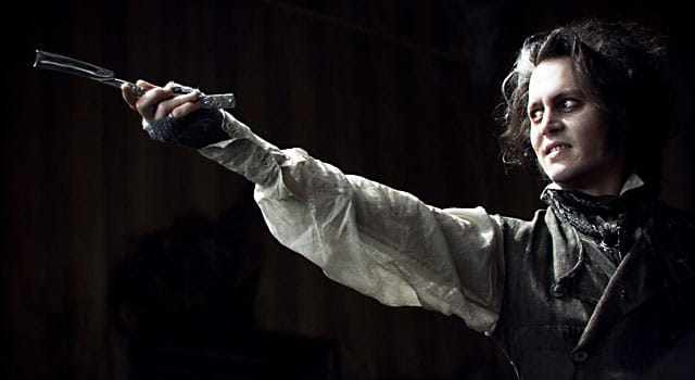 "Kaikki ansaitsevat kuolla", laulaa Johnny Depp musikaalissa, joka on vähän synkempi kuin High School Musical.