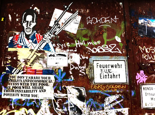 Kresuzbergissä vaikuttaa hetkittäin siltä, ettei yksikään seinä ole jäänyt rauhaan.