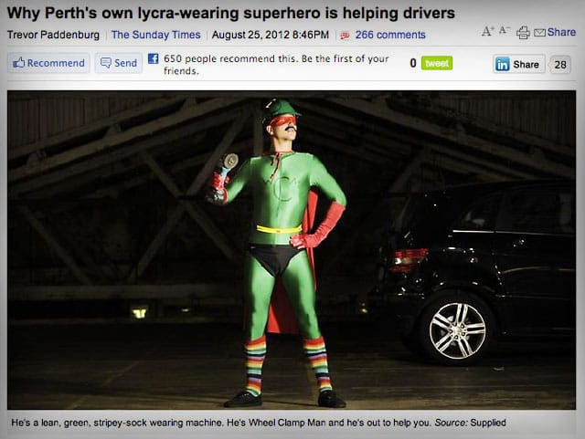 Onko se lintu? Onko se lentokone? Ei, se on Rengaslukkomies.