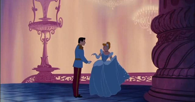 Tuhkimo sentään iski jättipottiin.