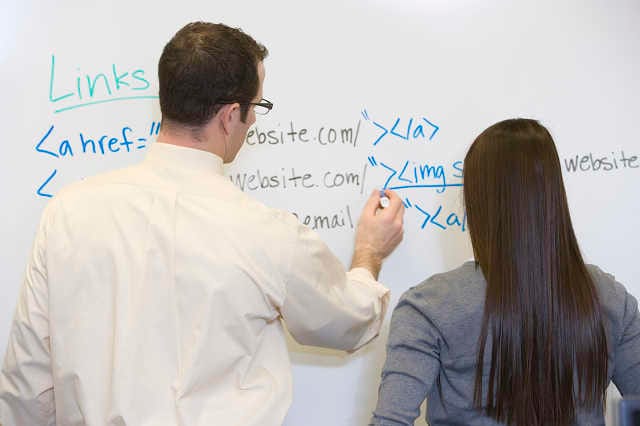 Ei oppi ojaan kaada, totesi jo vanha kansa.