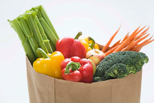 Ylijäänyt ruoka maistuu naapuruksille.