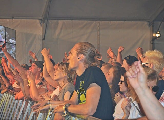 Daze sytytti Jysäreiden yleisön