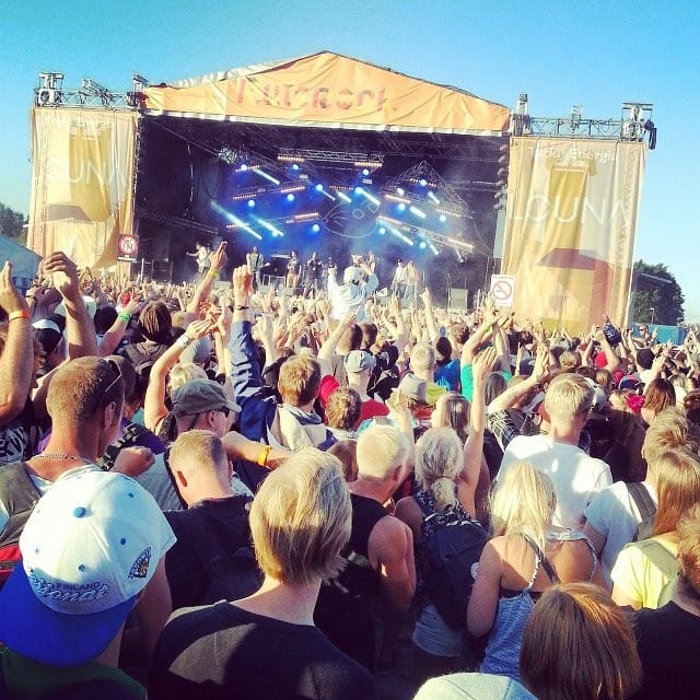 Notkea Rotta upposi yleisöön.