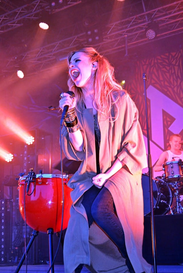 Paula, älä jätä meitä.