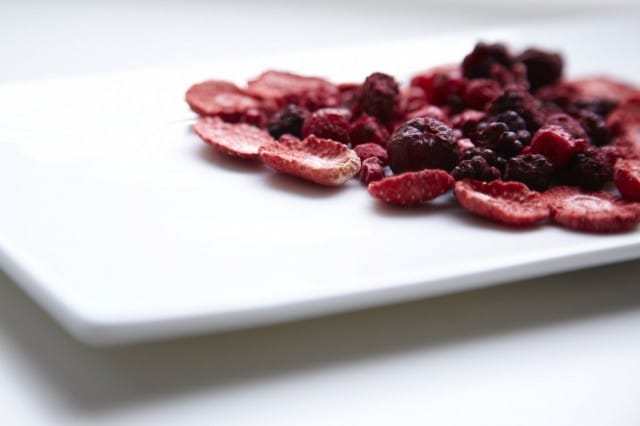 Kirpeät marjat tuovat sopivan kirpsakkaan twistin.