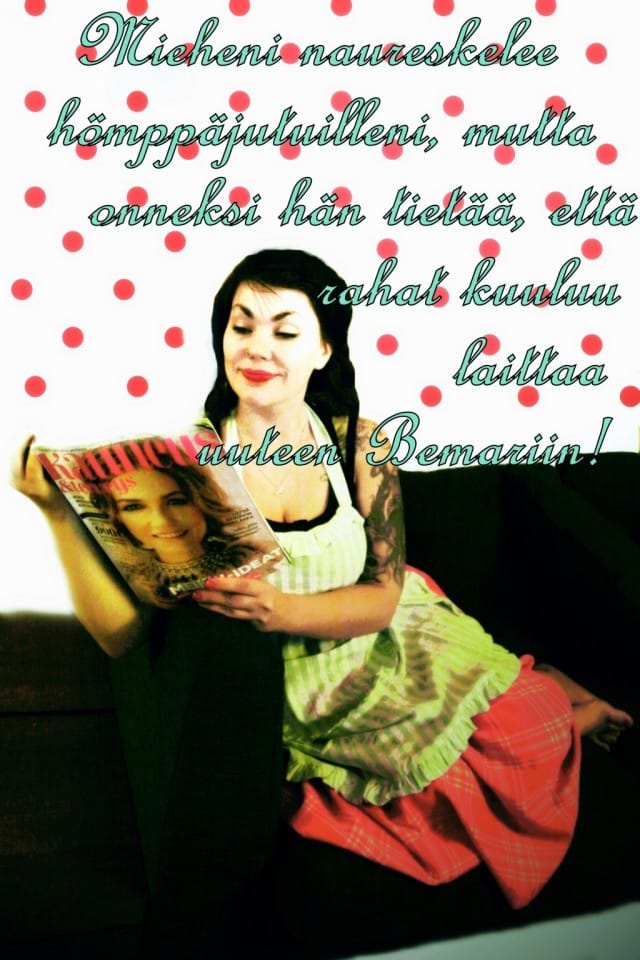 Muista, että miehesi tietää aina paremmin! Älä silti hukkaa uskoasi hömppään, sillä juuri se tekee sinusta houkuttelevan naisellisen.