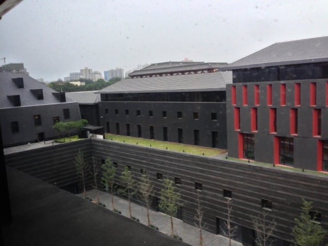 Hotelli Xi'An:issa joka näyttää kuulemma "vankilalta"