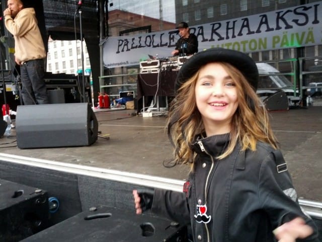 Kalpeanaama ja toinenkin!