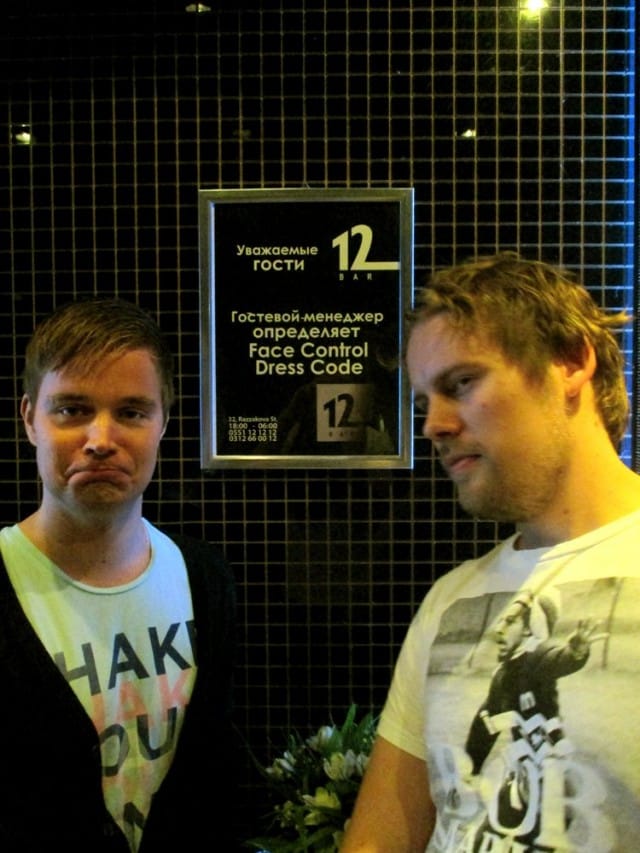 Face control, kuulostaa ikävältä ja on varmasti paikallisille juuri sitä. Turisteilla ei ongelmia päästä sisään mihin tahansa yökerhoon.