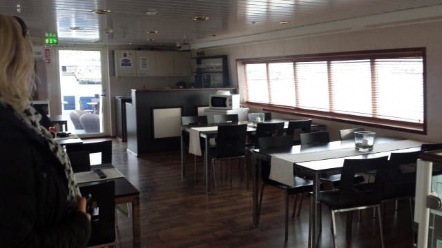 Hotellilaiva sopii myös pikkujoulu ja kokouspaikaksi. Ihan mukavat bisnesmahdollisuudet.