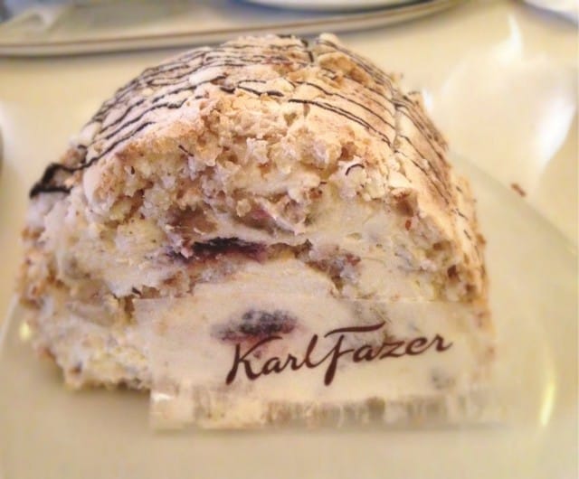 Gluteeniton kääretorttu, slurps.