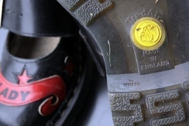 pps. Made in England ja ilmatyynylliset pohjat (samat kuin Doceissa) :)