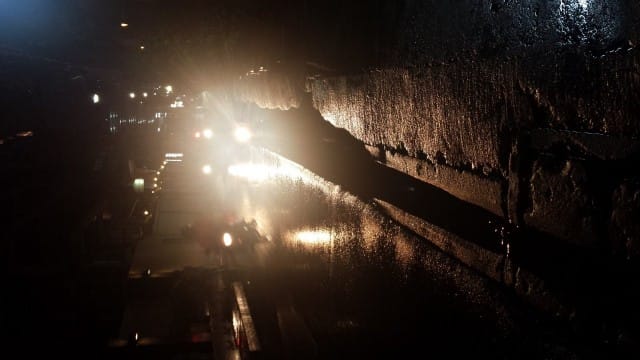 Vettä satoi kaatamalla. Taas kuva vinossa jotta saat niskavenytyksiä.