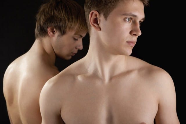 Mitä tunteita opiskelijan taideprojekti herättää sinussa? Kuvan henkilöt eivät liity tapaukseen.