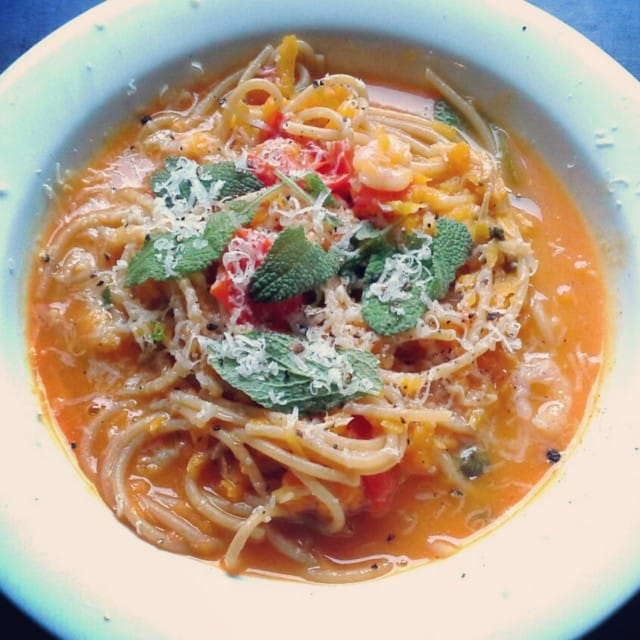 Kurpitsa-katkarapuspagetti