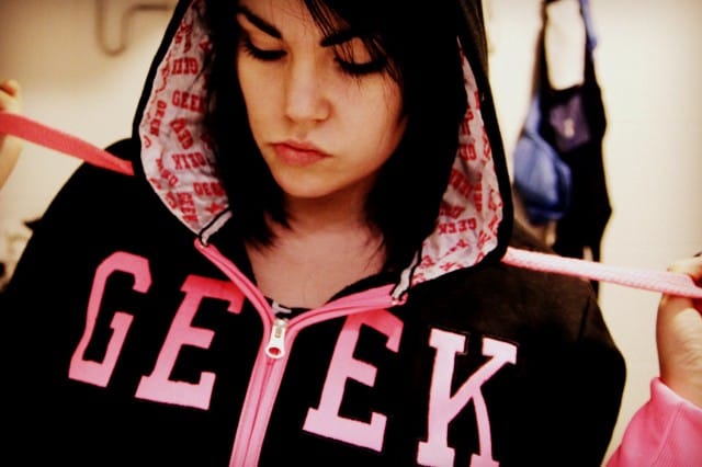 Kun tämän pisti päälle, tuli kauhea tarve uhota! Kai se on kompensointia, kun tämä kuitenkin on lähinnä vauvojen asu alunperin ollut.