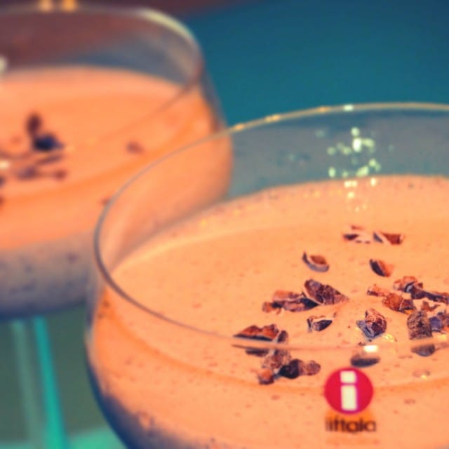 "Raakaa"suklaapirtelöä. Ah.