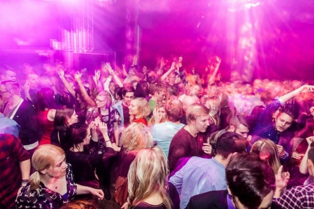 Parhaat bailut ja keikat tarjoava Klubi villitsi yleisön Hang the Dj -tapahtumassa. Sama tunnelma ja tapahtuma järjestetään joka kuukausi.