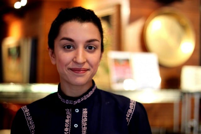 Sonja Singhin mielestä tamperelaiset ovat entistä kiinnostuneempia uusista mauista. Asiakkaita käykin enemmän kuin koskaan.