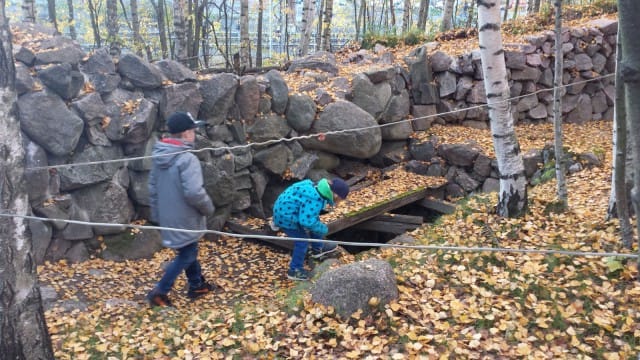 Linnan rakentaja Sinenmaa toivoi Retkipaikka -sivuston haastattelussa, että linnassa saisi vierailla enemmän väkeä. Pitäkää paikkoja kunnossa. Älkää rikkoko.