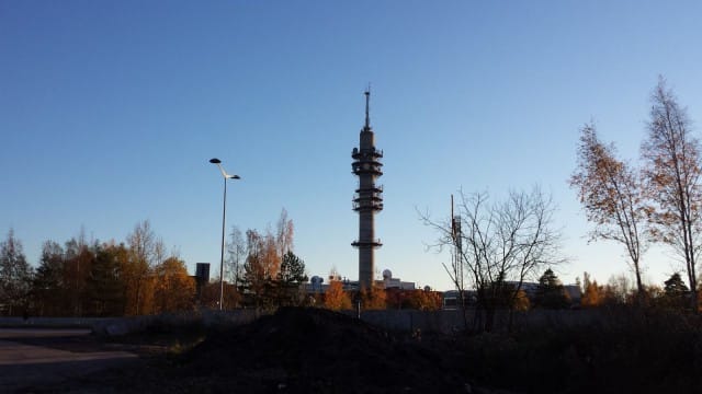 Olen ajanut tämän Helsingin Pasilan Kivilinnan ohi tuhansia kertoja, tietämättä miten upean paikan Kati Sinenmaa on rakentanut.